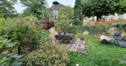 Charmant appartement de 3.5 pièces avec joli jardin et vue imprenable sur le lac