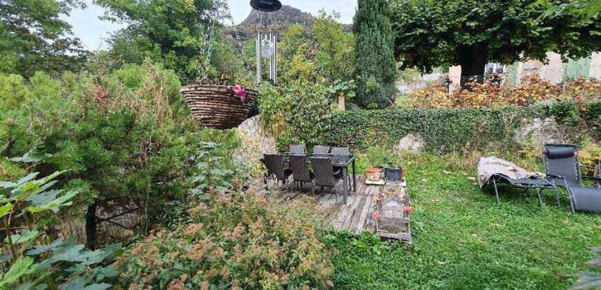 Charmant appartement de 3.5 pièces avec joli jardin et vue imprenable sur le lac